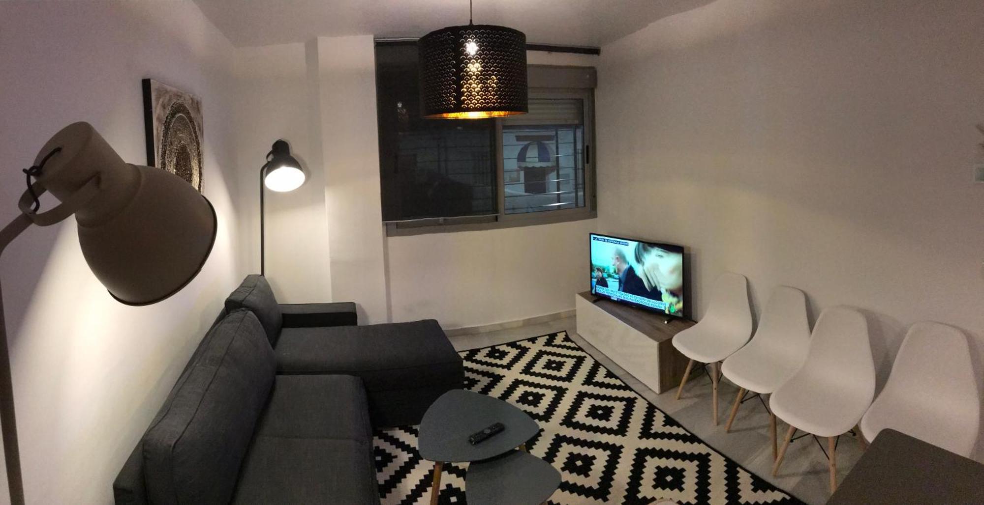 Malaga Boutique Stay - Carlos Haya Area With Parking Экстерьер фото